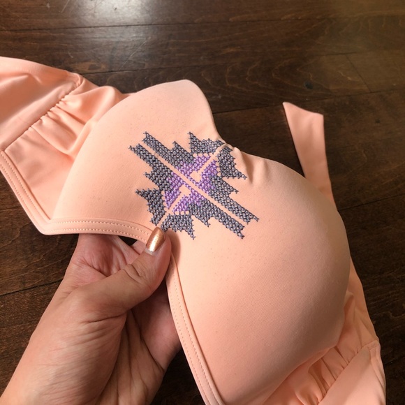 Strapless Bikini Top - Picture 3 of 4